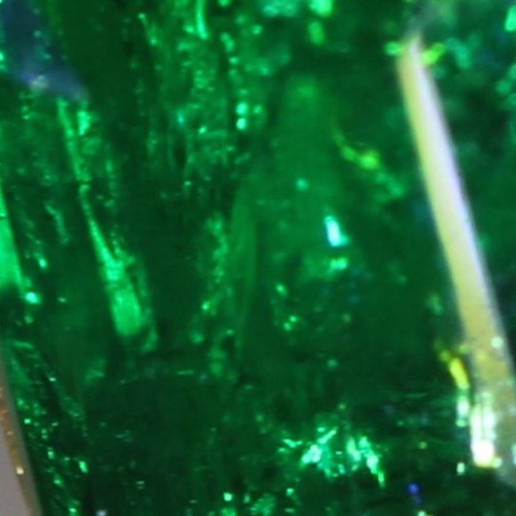 Emerald .80ct Solid 22K Yellow Gold Ring - Picture 4 of 9